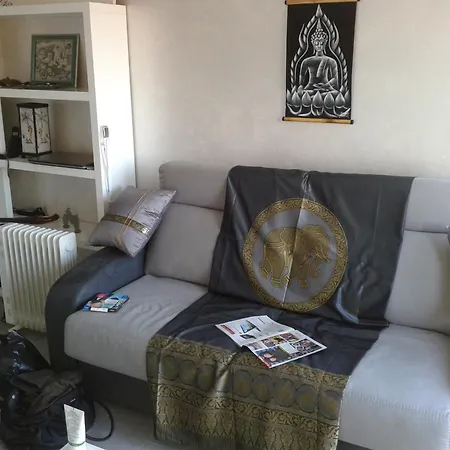 Ideal Couple Apartment